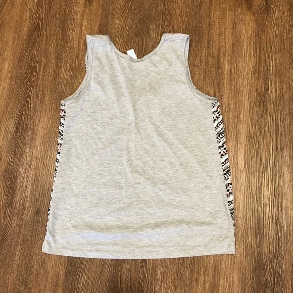 cute tank top - Picture 3 of 6